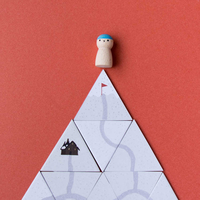 Londji Climb The Mountain Strategy Game