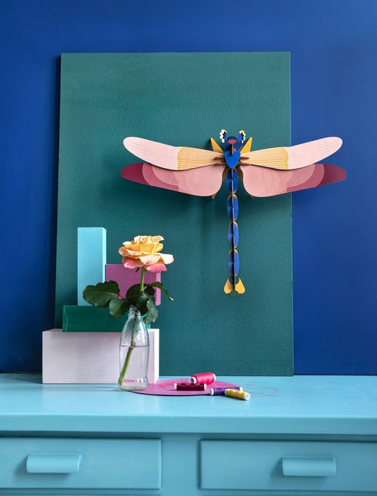 Giant Dragonfly, Pink